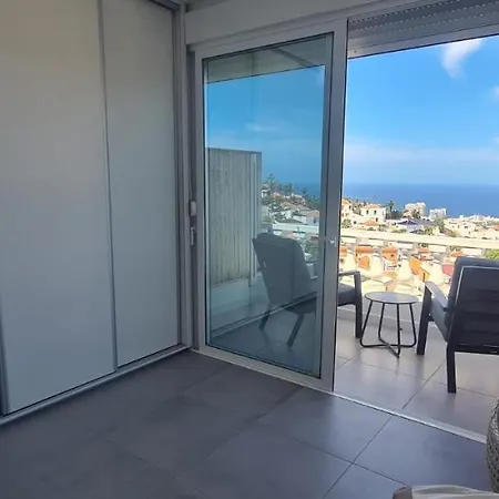 Alta Vista San Eugenio * アデヘ